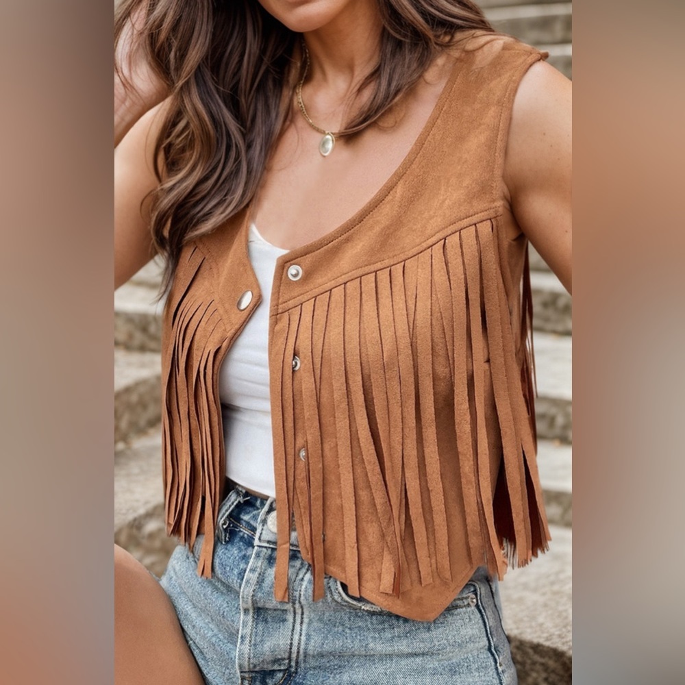 Fringe Suede-Look Cropped Vest in Chestnut Brown